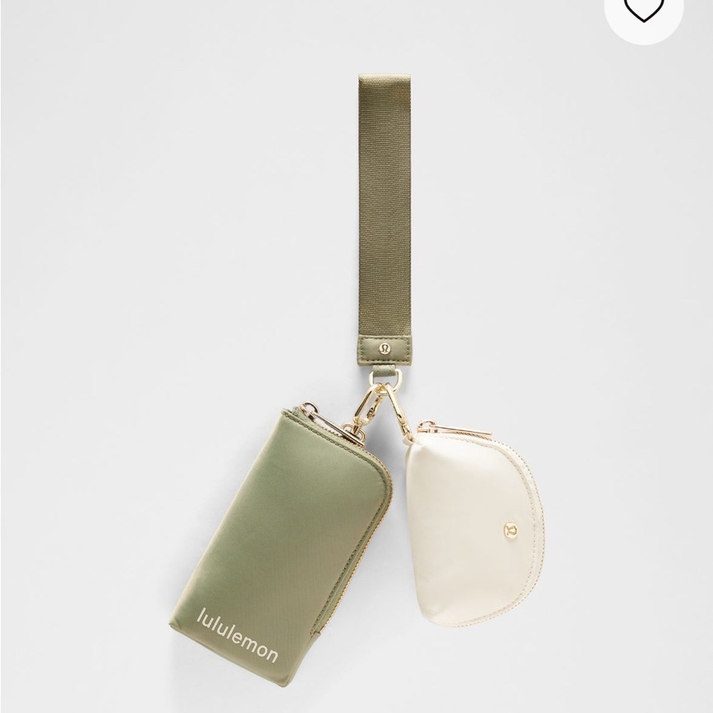 NWOT Lululemon Sage and Cream Wristlet Wallet